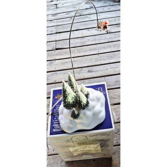 Dept 56 Snow Village Animated Reindeer And Sleigh Up, Up & Away Working Tested - Picture 6 of 8